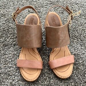 Born Women's Tan and Brown Sandals